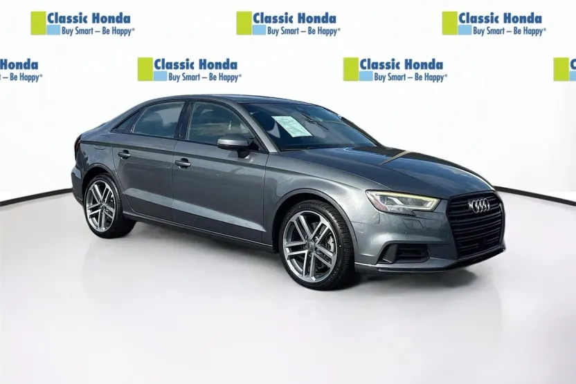 2020 Audi A3 Premium Plus photo 1