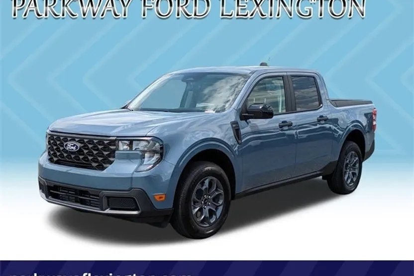 2025 Ford Maverick XLT photo 1