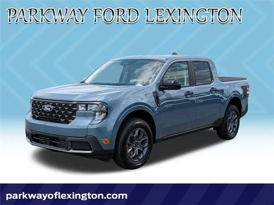 2025 Ford Maverick XLT photo 1