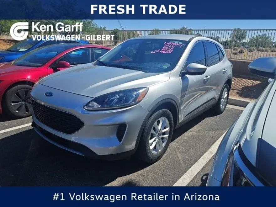2020 Ford Escape SE photo 1