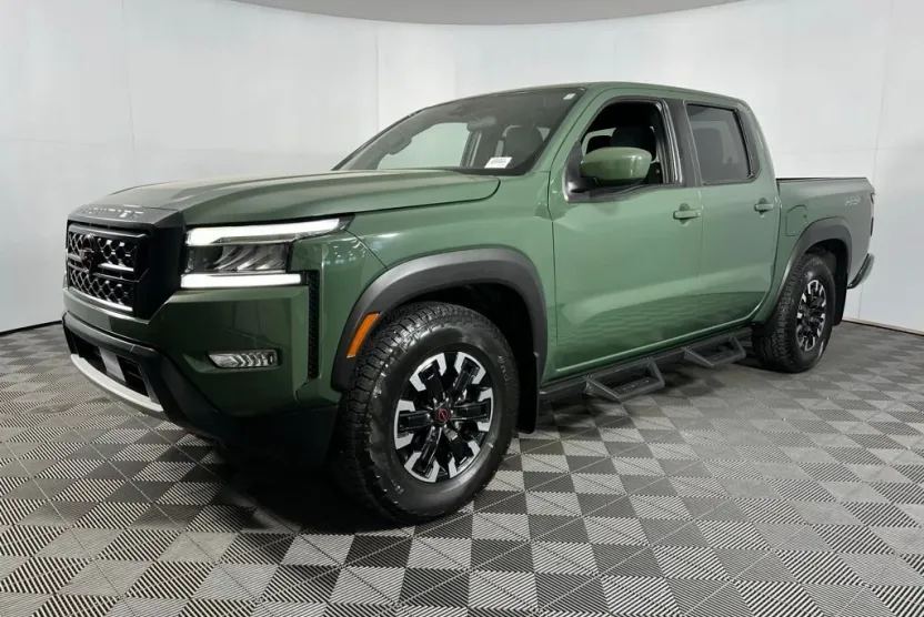 2024 Nissan Frontier PRO-X photo 1