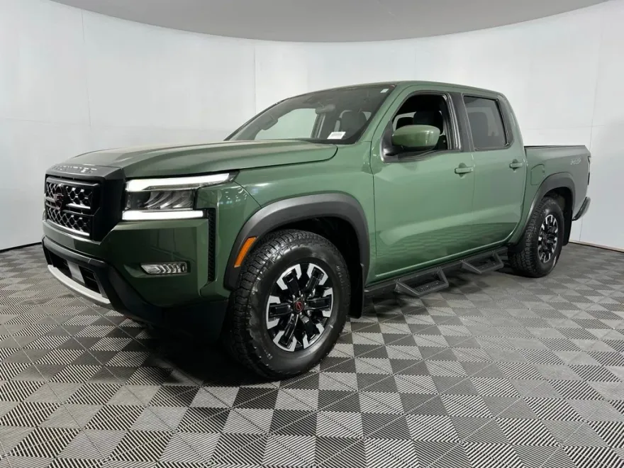 2024 Nissan Frontier PRO-X photo 1