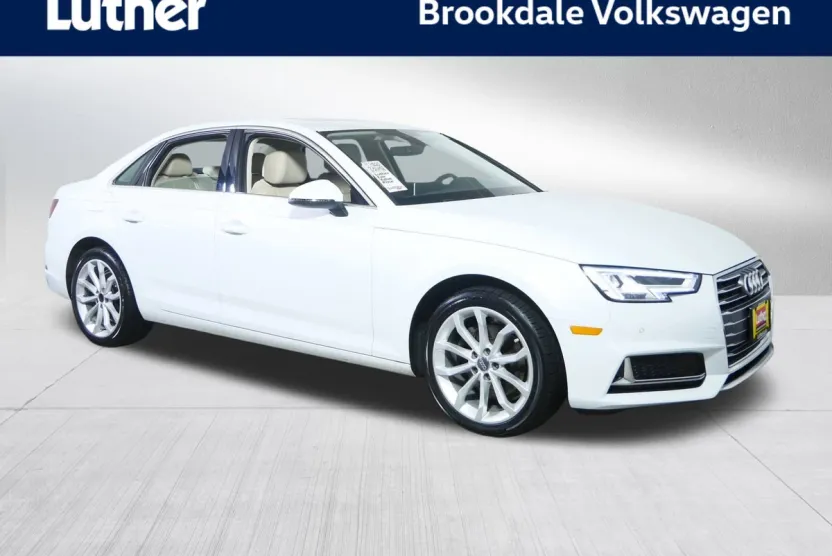 2019 Audi A4 Premium Plus photo 1