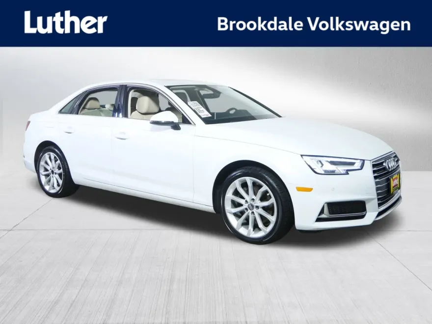 2019 Audi A4 Premium Plus photo 1