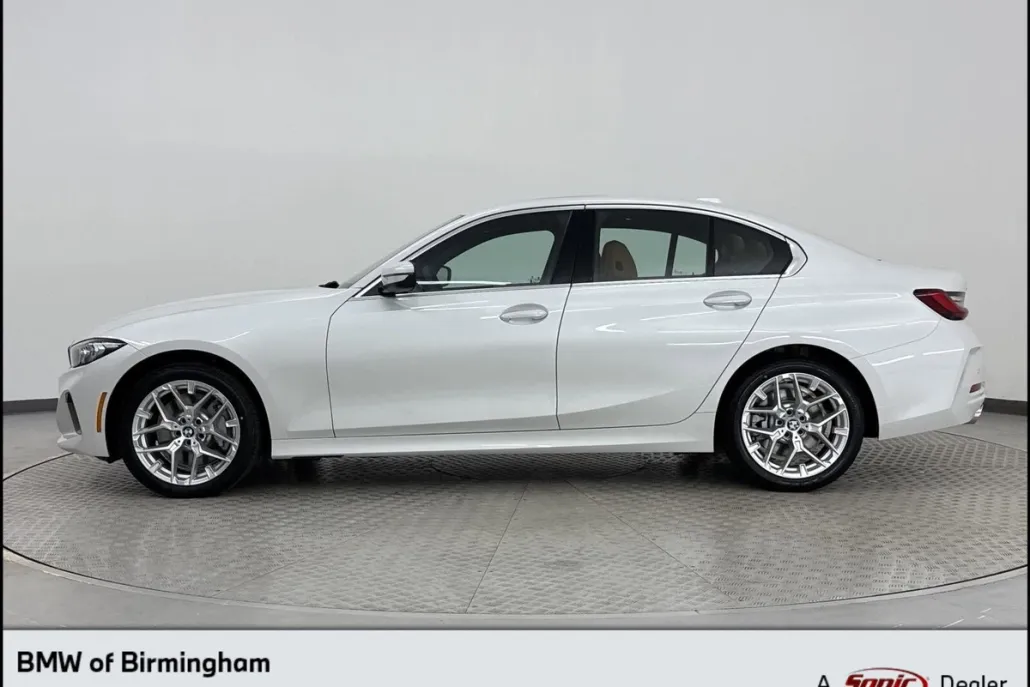 2025 Bmw 330i xDrive Sedan photo 1