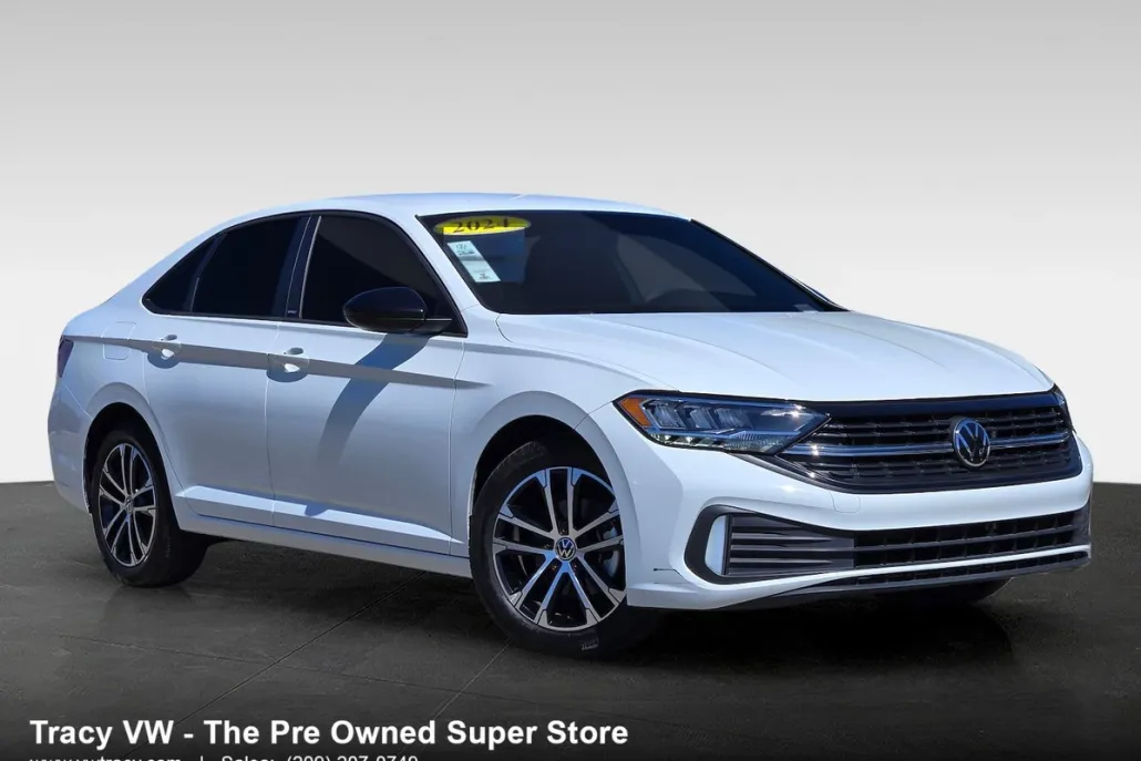 2024 Volkswagen Jetta 1.5T Sport photo 1