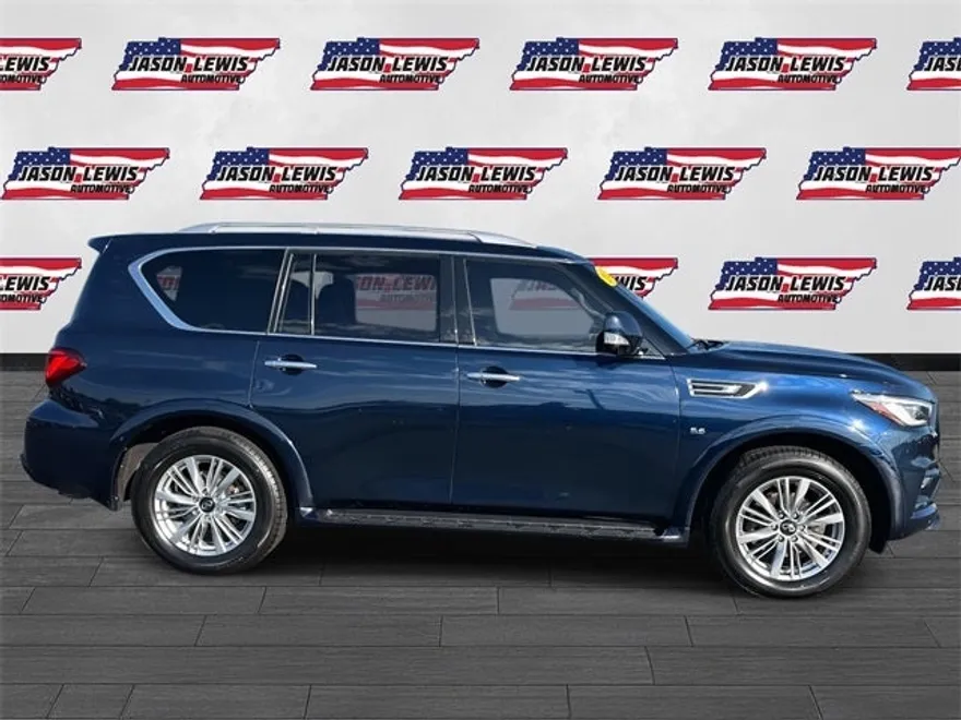 2020 Infiniti QX80 Luxe photo 1