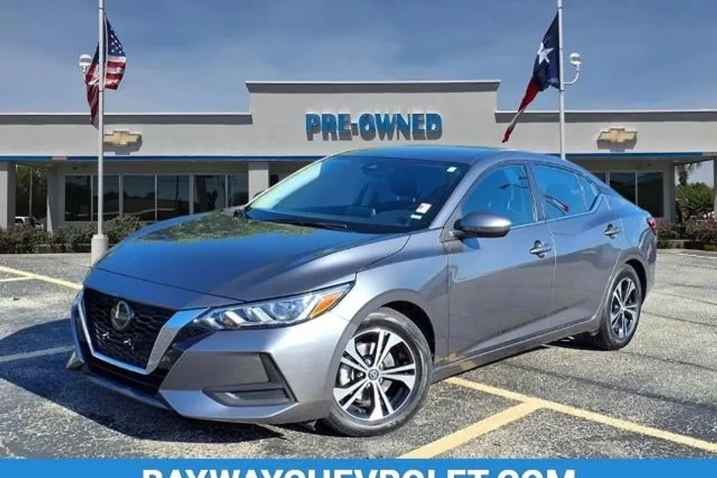 2023 Nissan Sentra SV photo 1