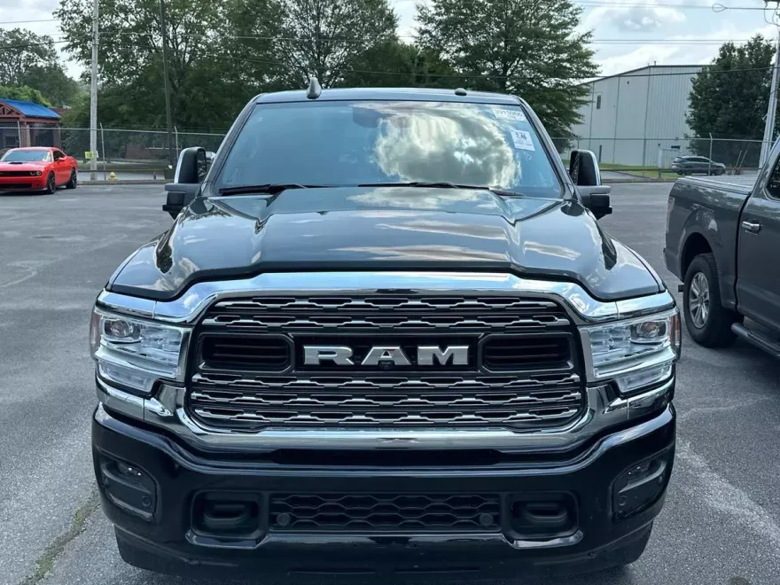 2024 Ram 2500 Limited photo 1