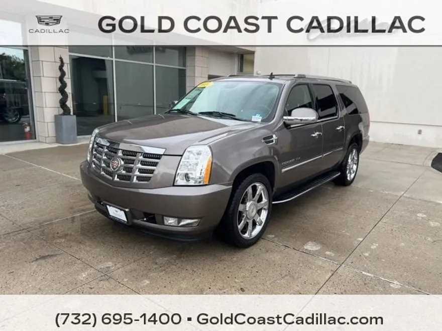2014 Cadillac Escalade ESV Luxury photo 1