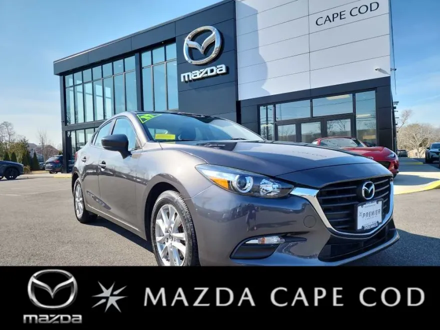 2017 Mazda Mazda3 Sport Sedan photo 1
