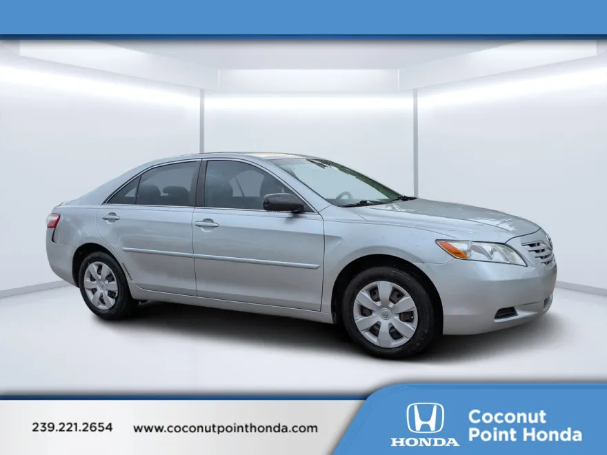 2007 Toyota Camry LE photo 1
