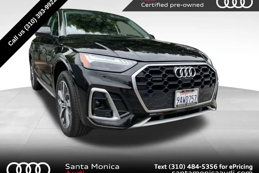 2022 Audi Q5 45 S line Prestige photo 1