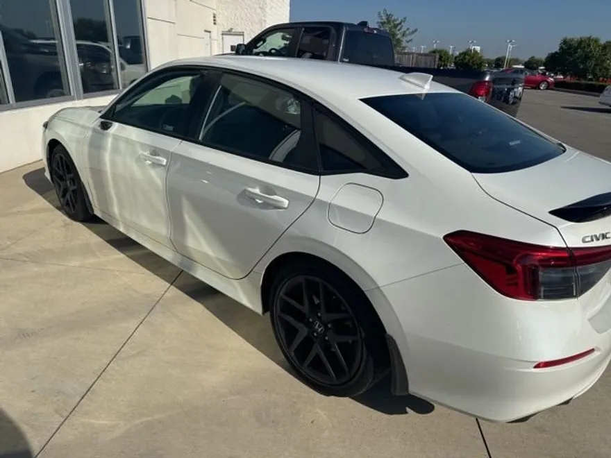 2024 Honda Civic Si photo 1