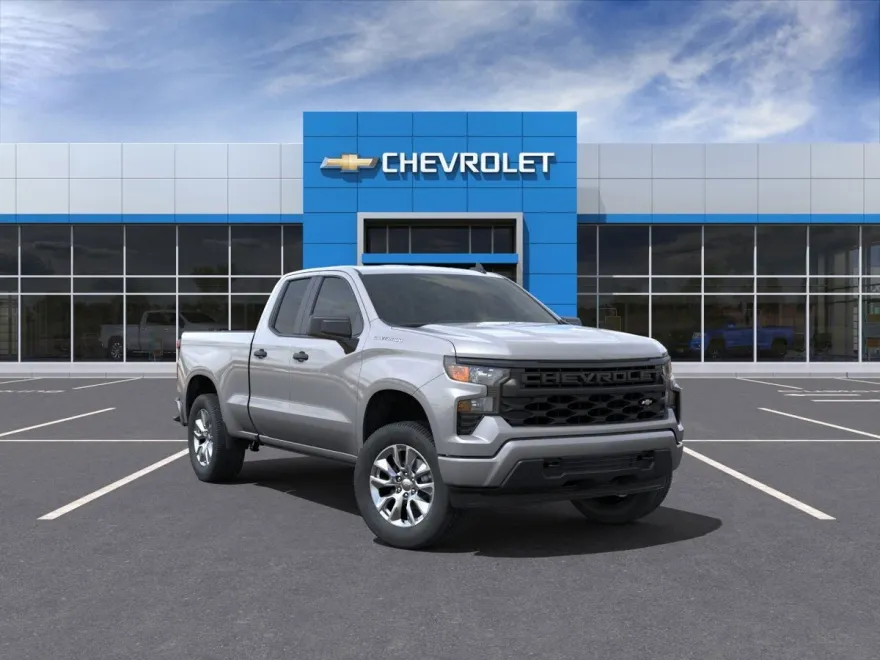 2025 Chevrolet Silverado 1500 Custom photo 1