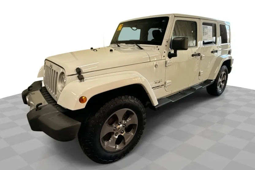 2017 Jeep Wrangler Unlimited Sahara photo 1