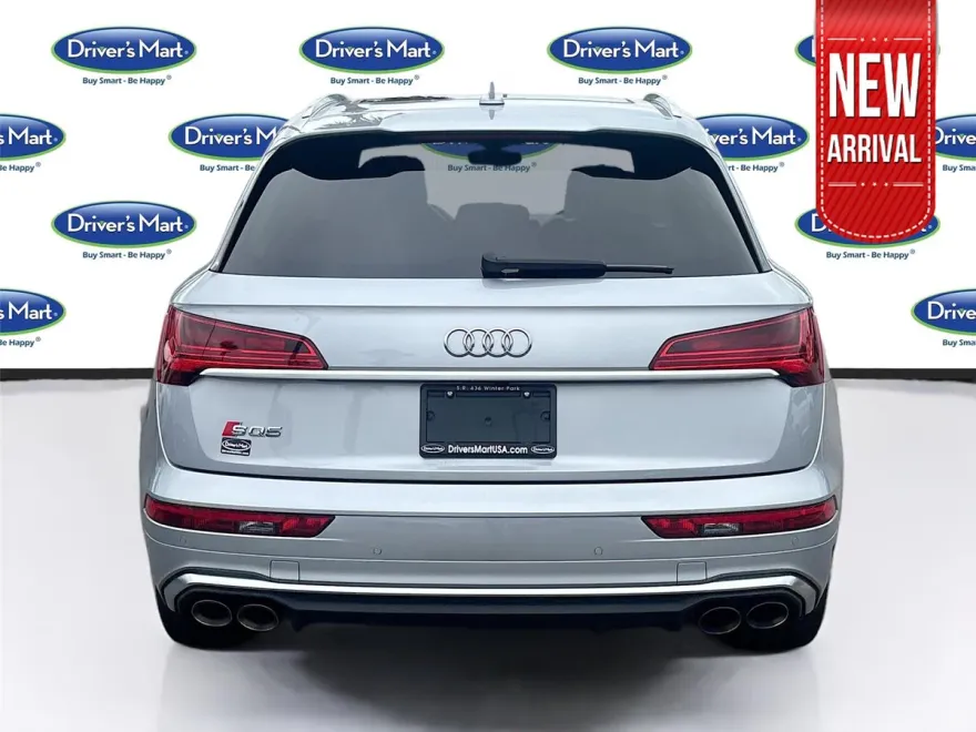 2022 Audi SQ5 Prestige photo 1