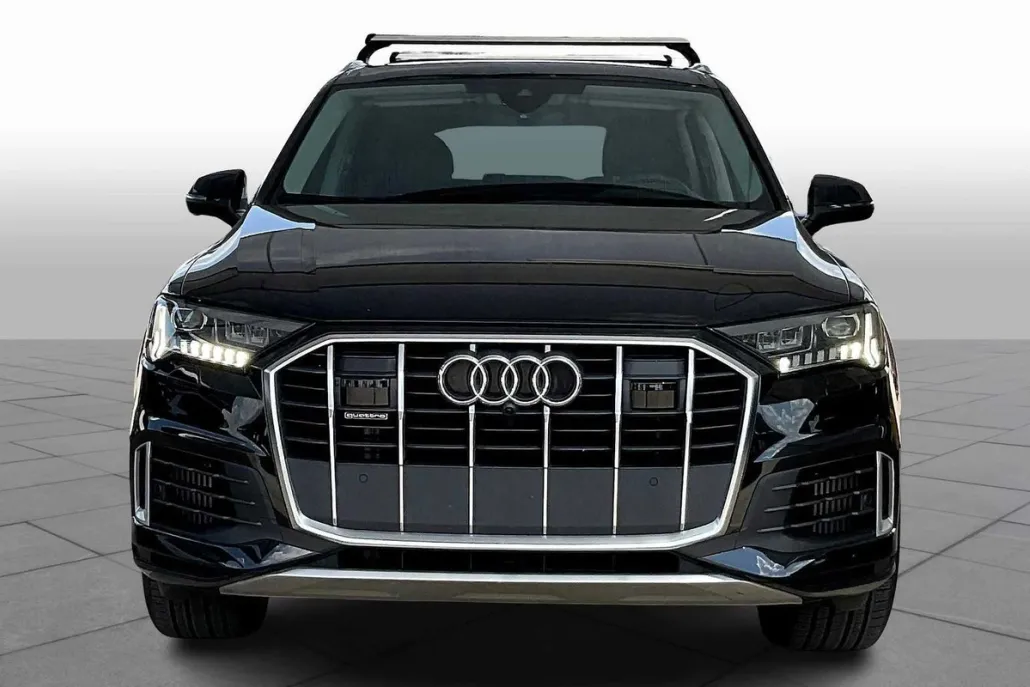 2023 Audi Q7 Prestige photo 1