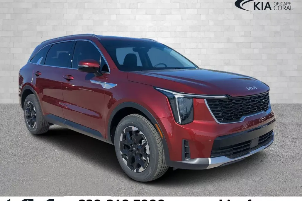 2025 Kia Sorento S photo 1