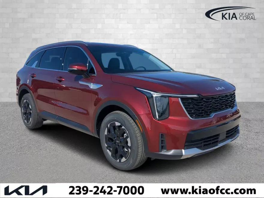 2025 Kia Sorento S photo 1