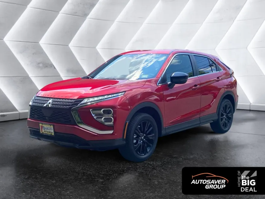 2025 Mitsubishi Eclipse Cross LE photo 1
