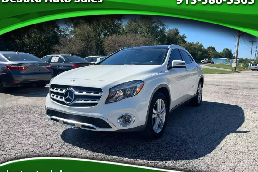 2018 Mercedes Benz GLA 250 photo 1