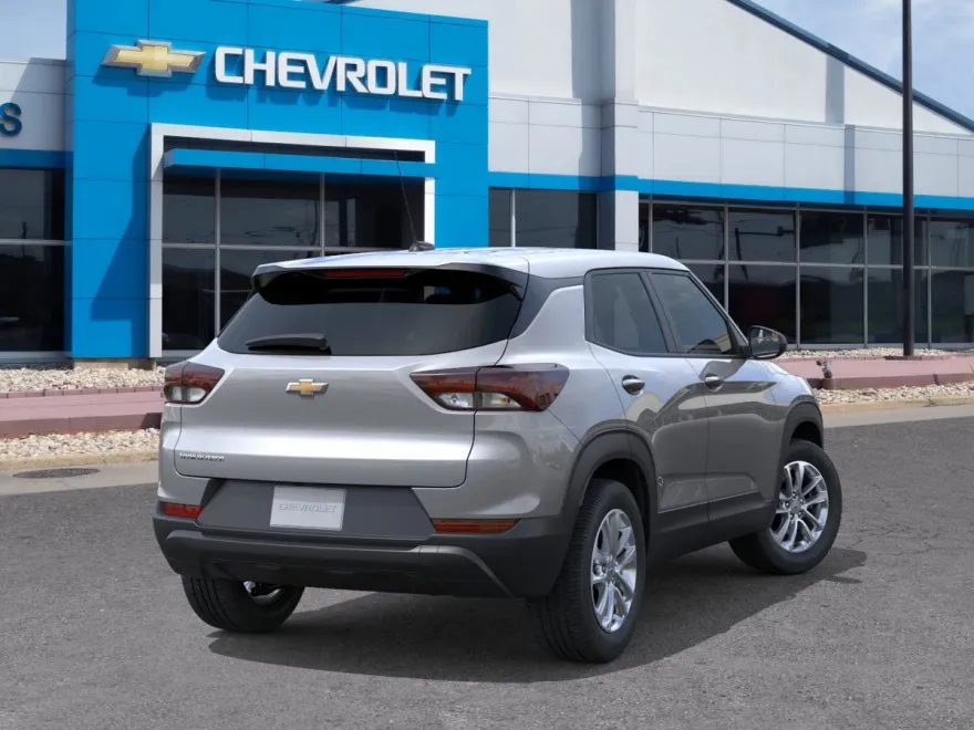 2026 Chevrolet Trailblazer LS photo 1