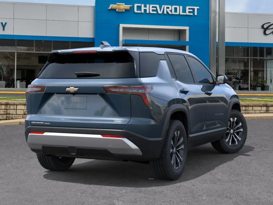2026 Chevrolet Equinox LT photo 1