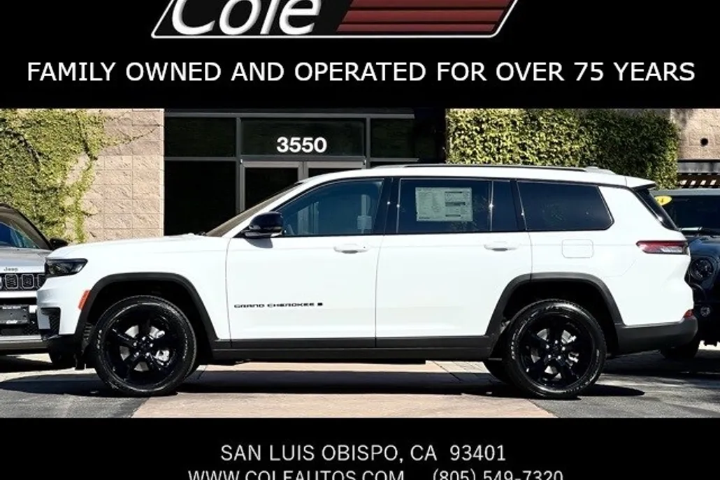 2025 Jeep Grand Cherokee Altitude photo 1