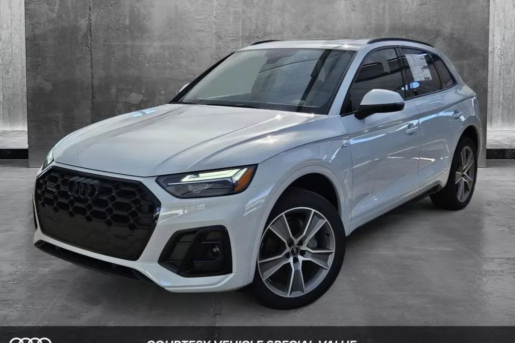 2025 Audi Q5 45 S line Premium photo 1