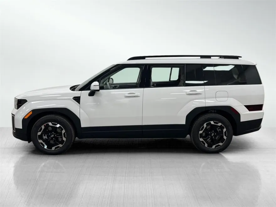 2026 Hyundai Santa Fe SEL photo 1