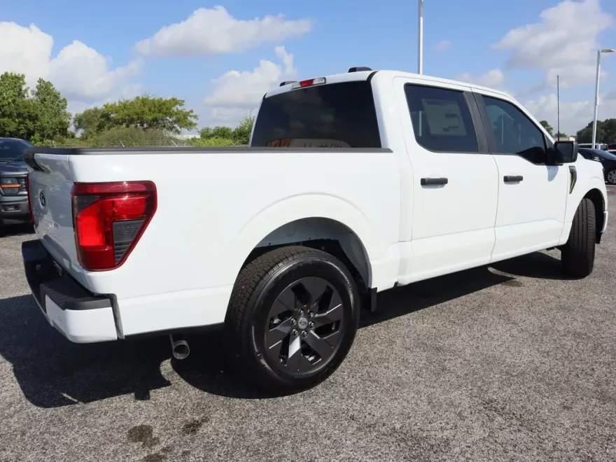 2025 Ford F-150 STX photo 1