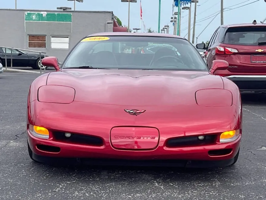 2000 Chevrolet Corvette photo 1