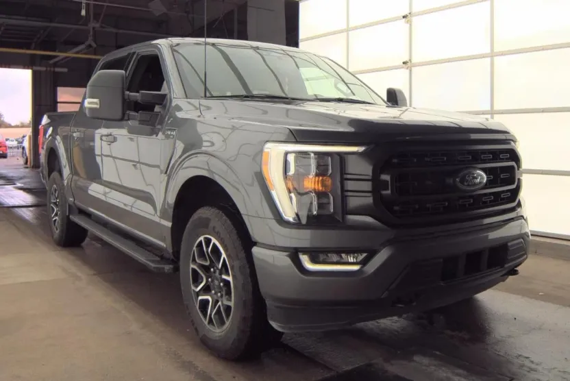 2022 Ford F-150 XLT photo 1