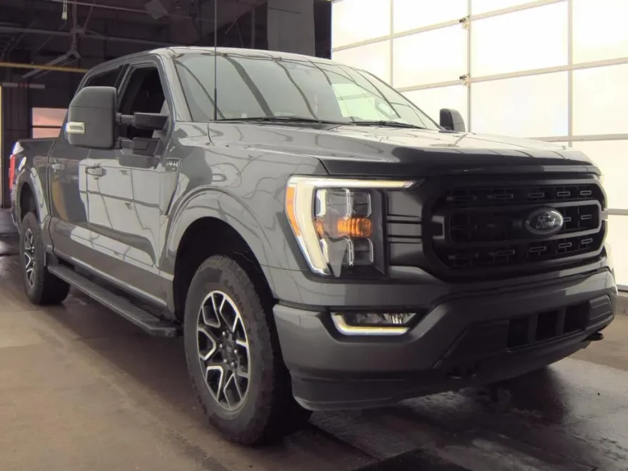 2022 Ford F-150 XLT photo 1