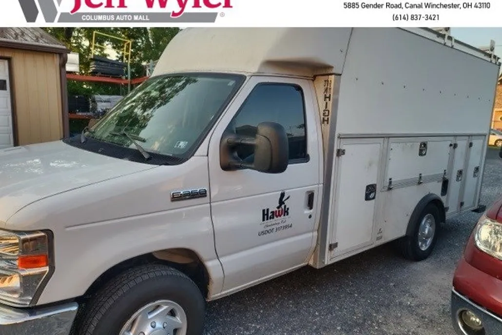 2021 Ford E-350 photo 1