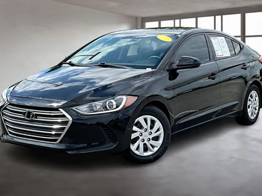 2018 Hyundai Elantra SE photo 1