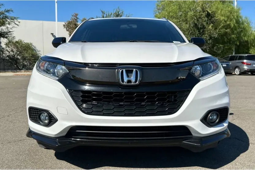 2022 Honda HR-V Sport photo 1