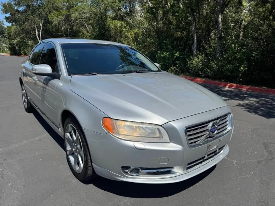 2010 Volvo S80 3.2 photo 1
