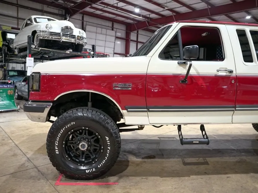 1990 Ford F-250 photo 1