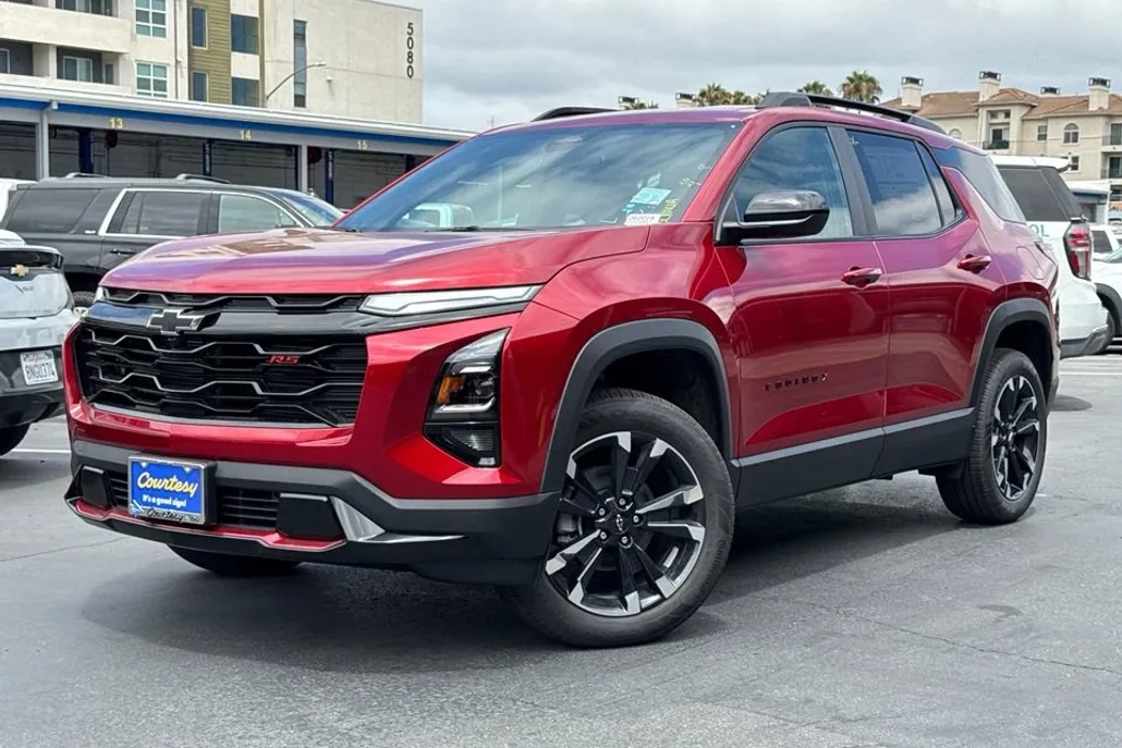 2026 Chevrolet Equinox RS photo 1