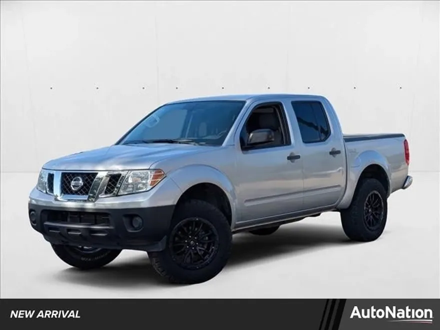2019 Nissan Frontier SV Crew Cab photo 1