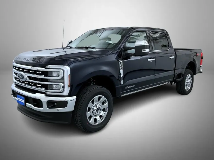 2025 Ford F-350 Lariat photo 1