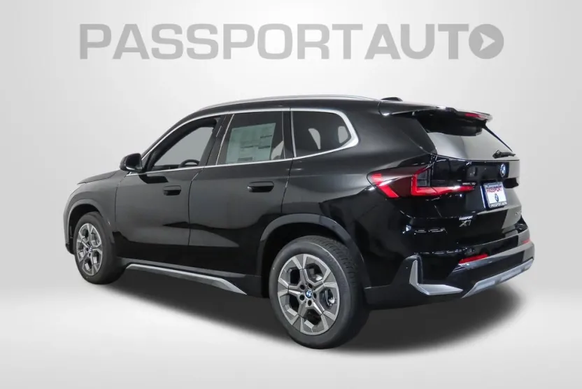 2025 Bmw X1 XDrive28i photo 1