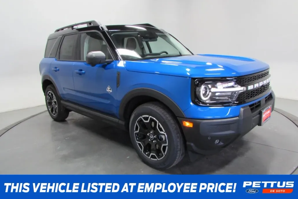 2025 Ford Bronco Sport Outer Banks photo 1