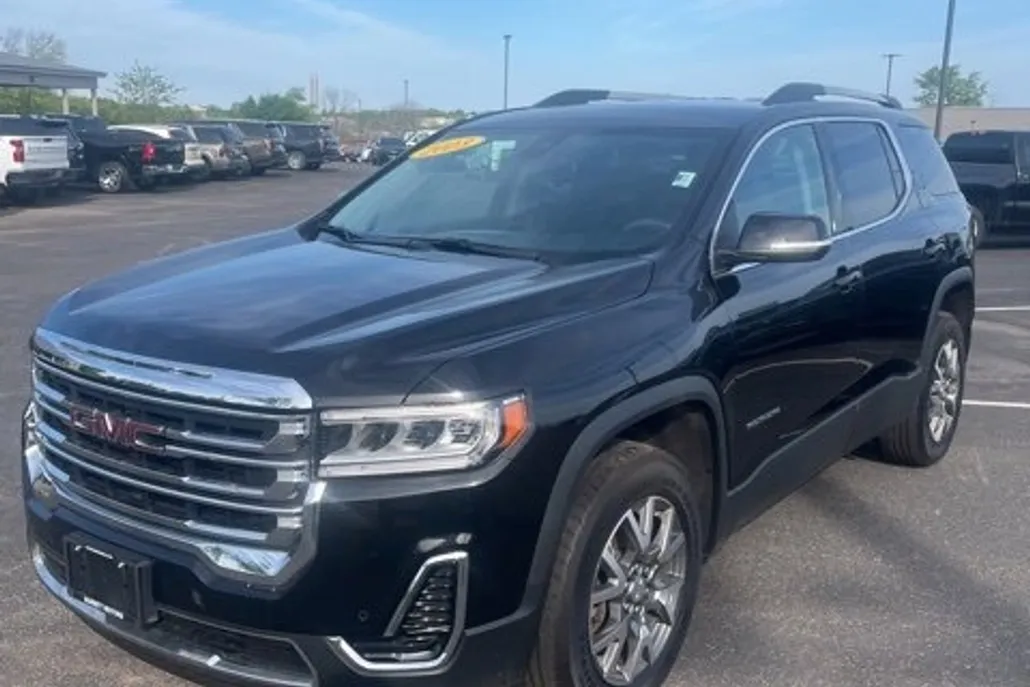 2023 Gmc Acadia SLE photo 1