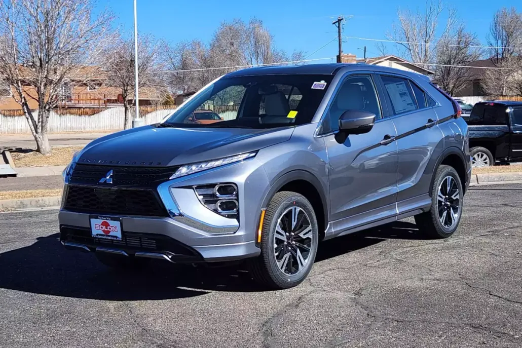 2025 Mitsubishi Eclipse Cross SEL photo 1