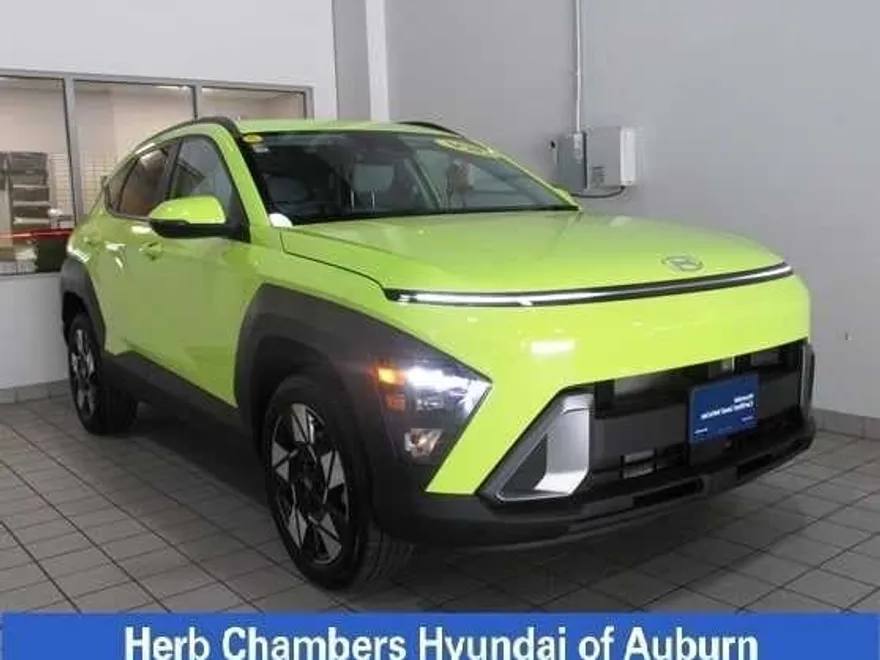 2024 Hyundai Kona SEL photo 1