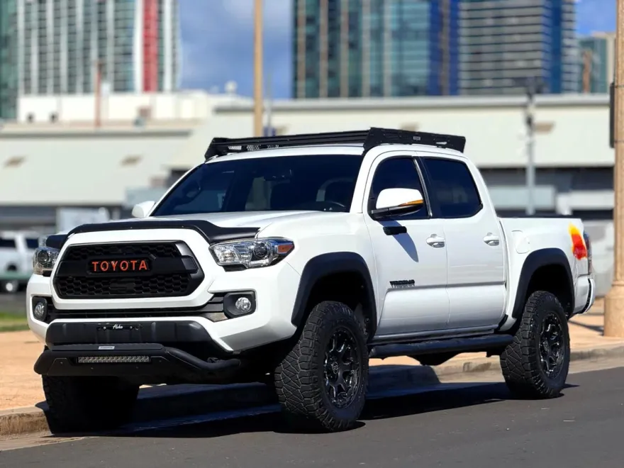 2020 Toyota Tacoma 4x4 TRD Double Cab photo 1