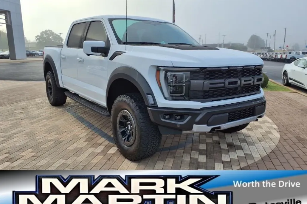 2023 Ford F-150 Raptor photo 1